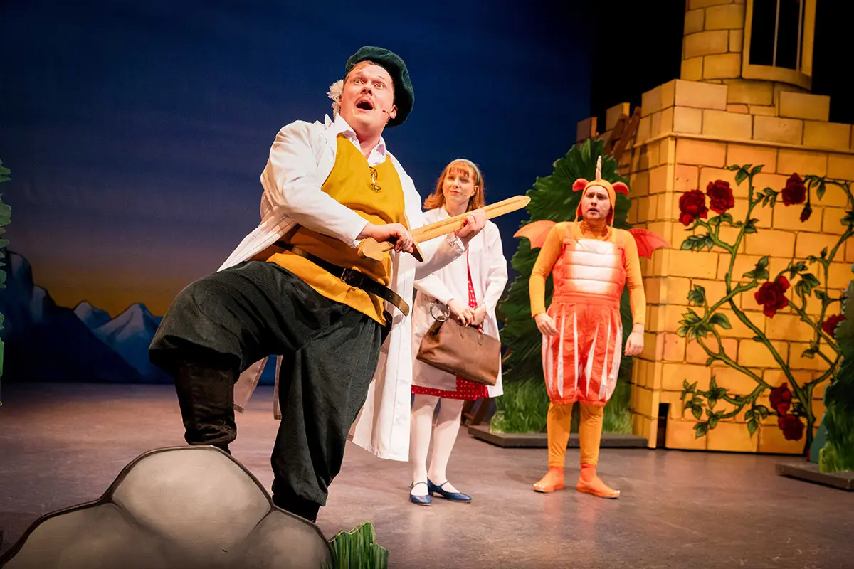 Zog and the Flying Doctors production photo 5